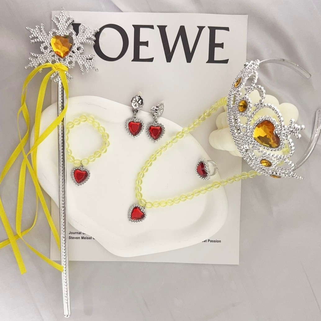 طقم قلادة للفتيات على شكل تاج  - مراجعة Jewelry Making Kits For Girls وسعره